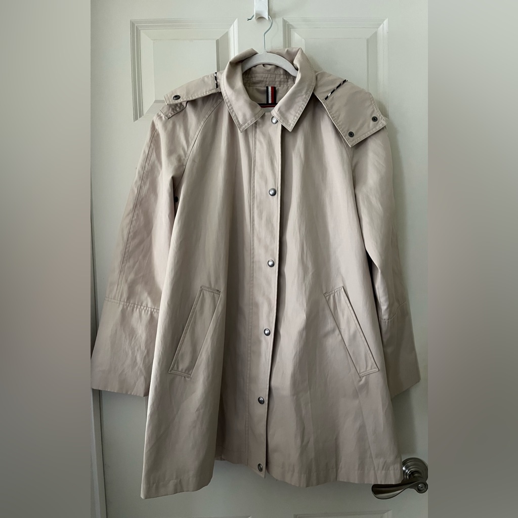 Tommy Hilfiger Hooded Trench Jacket Coat Snap Zipper Closure Pockets Size M